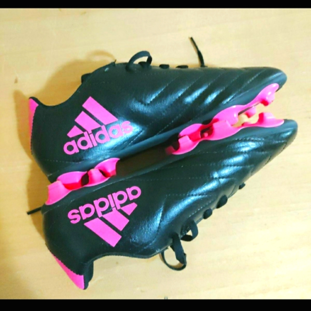 Adidas soccer Cleats